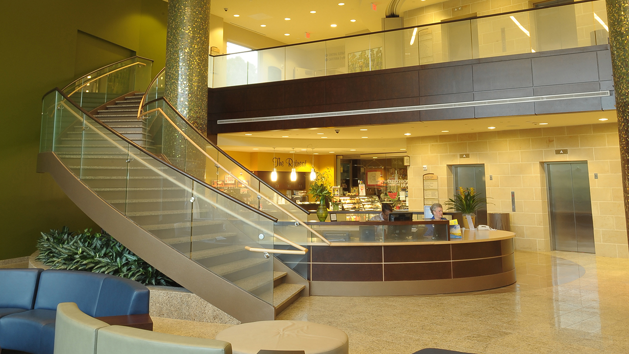 West Georgia Medical Center - LOBBY 1_- Carousel 1283x722